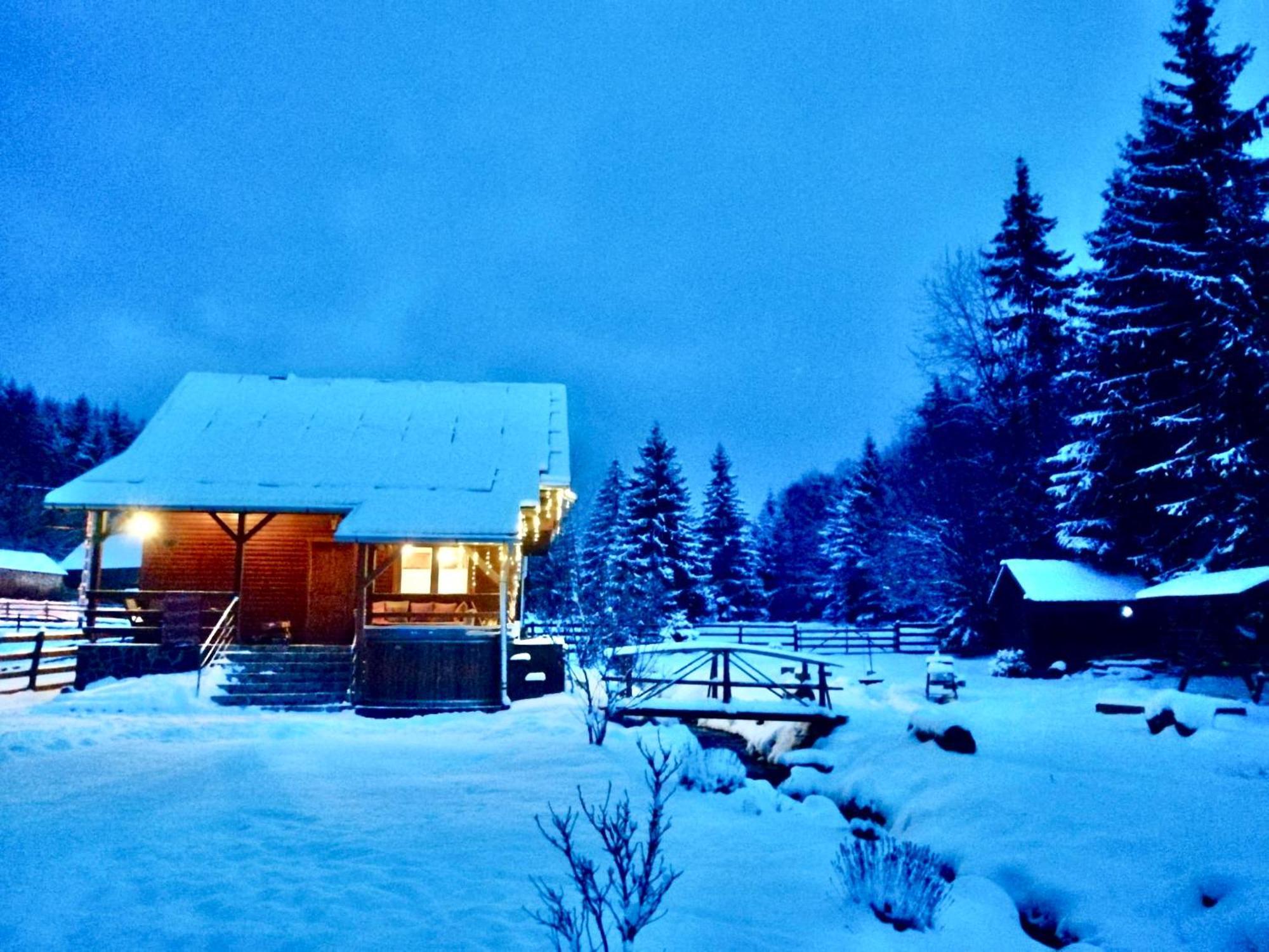 Magasbuekk Pataka Kulcsoshaz Villa Izvoare  Dış mekan fotoğraf